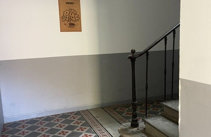 Appartement à vendre 3 pièces LEZIGNAN CORBIERES (11)- À deux pas de la gare – Charmant appartement cosy dans maison bourgeoise — photo 3