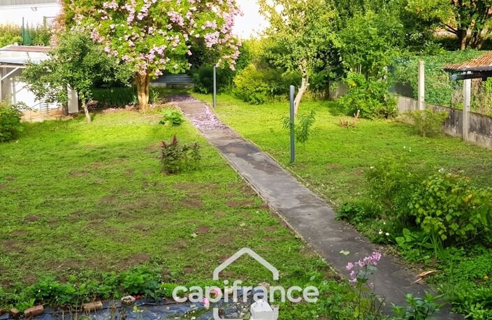 Dpt Sarthe (72), à vendre BESSE SUR BRAYE maison P6 de 94 m² - Terrain de 524,00 m² — photo 3