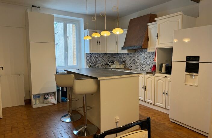 Maison à vendre 5 pièces MONTCEAU LES MINES (71) — photo 3
