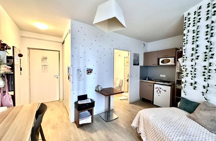 Studio 1 pièce - 19m2 - Marseille 1er — photo 2