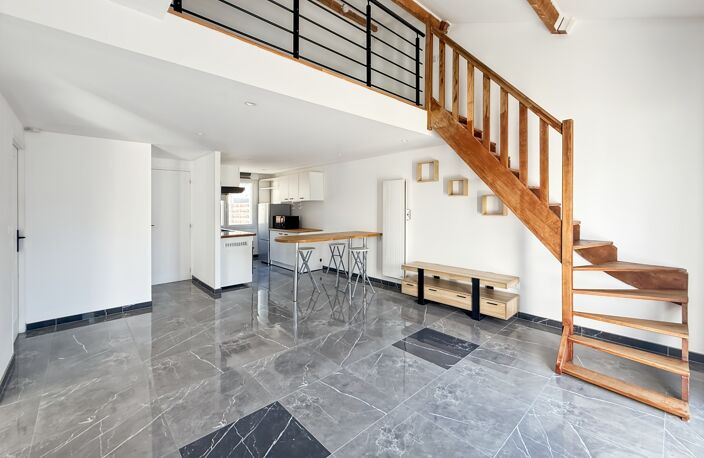 SAINT MARC SUR MER CENTRE - PLAGE HULOT MARCHÉ - PETITE MAISON RENOVEE 3 CHAMBRES ET MEZZANINES - JARDIN CLOS - TERRASSE — photo 2