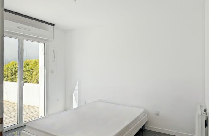SAINT MARC SUR MER CENTRE - PLAGE HULOT MARCHÉ - PETITE MAISON RENOVEE 3 CHAMBRES ET MEZZANINES - JARDIN CLOS - TERRASSE — photo 3