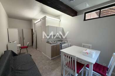 Immeuble  639450 €