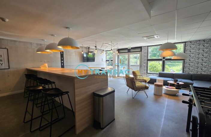 IMMEUBLE DE BUREAUX indépendant - A LOUER - TORCY 77 - MY Transac - Bâtiment indépendant avec nombreux parking à proximité des transports — photo 3