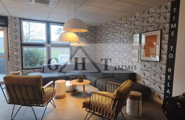 1240 m² d'entrepot bureaux indépendant à vendre à TORCY — photo 5