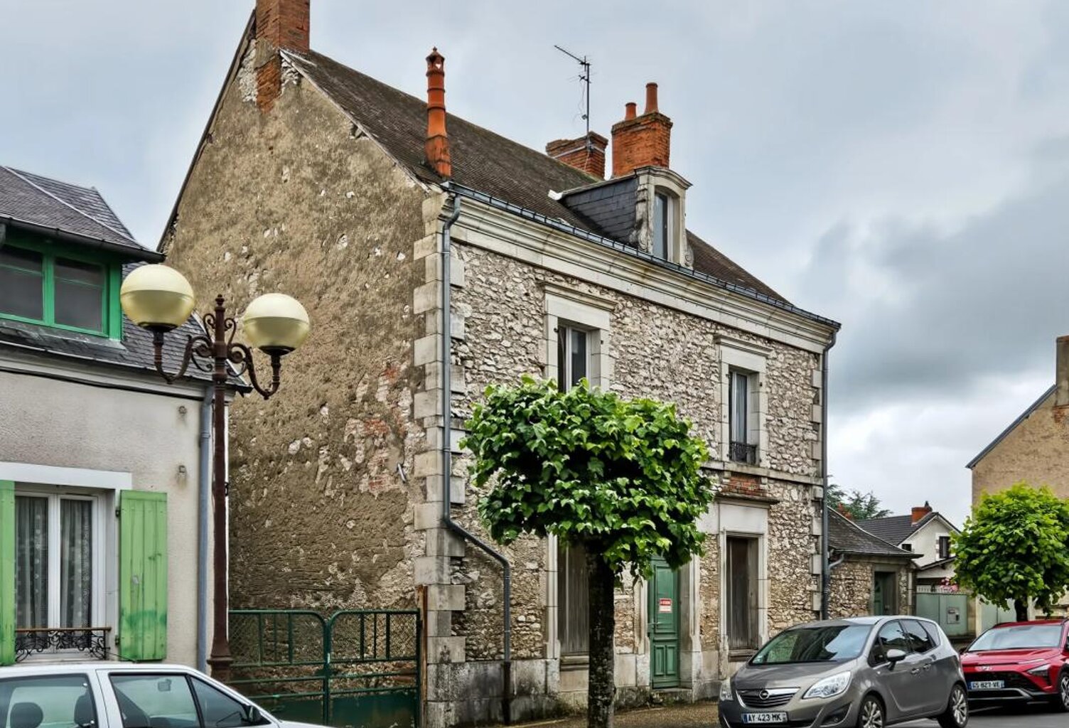 Maison de 5 pièces de 126 m² à Mehun-sur-Yèvre — photo 1