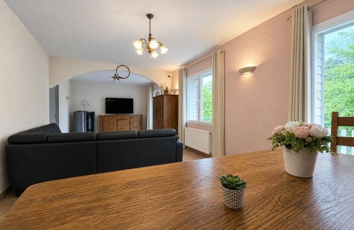 Maison 5 pièces avec jardin à Besse-et-Saint-Anastaise — photo 5
