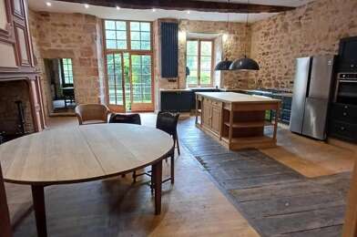 Maison 12 pièces 140000 €