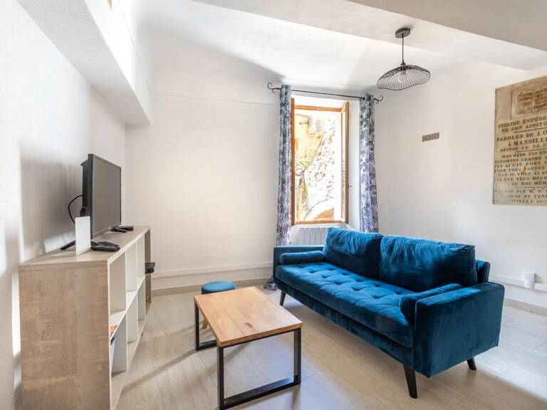 Appartement loué T2 lumineux à Hyères centre — photo 1