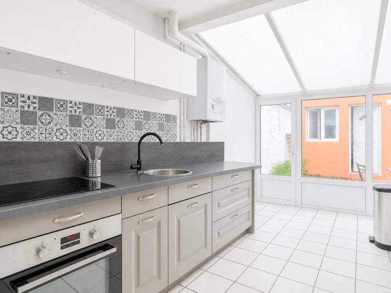 Maison louée 5 pièces 97 m² à Tourcoing — photo 1