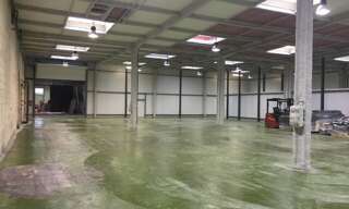 Local industriel  1100 m² à louer à Lorient (56100)