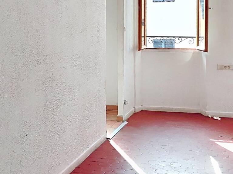 Opportunité rare! 3 appartements! idéal investisseur ! Tres lumineux et dans un même immeuble — photo 1