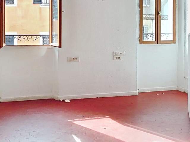 Opportunité rare! 3 appartements! idéal investisseur ! Tres lumineux et dans un même immeuble — photo du bien