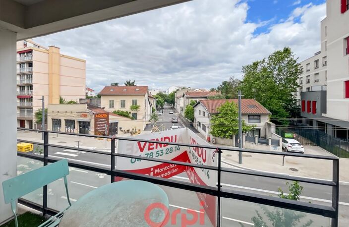 T2 à proximité de Montchat — photo 3