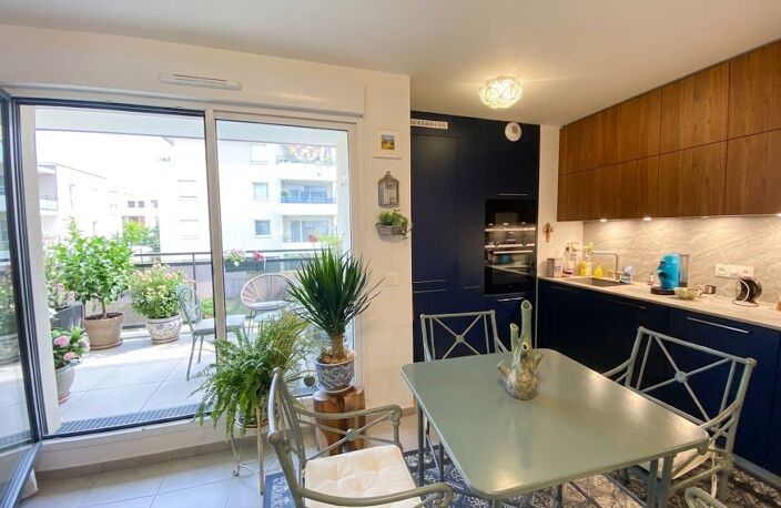 EXCLUSIVITE T2 AVEC BALCON GRATTE CIEL — photo 2