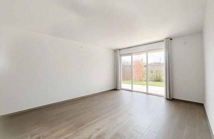 Appartement À Vendre 3 pièces  68 m² — photo 2