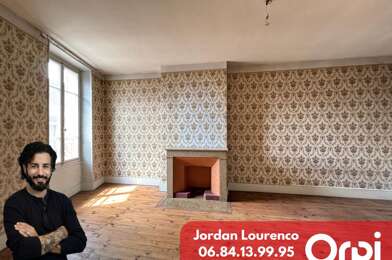 Appartement 9 pièces 99900 €