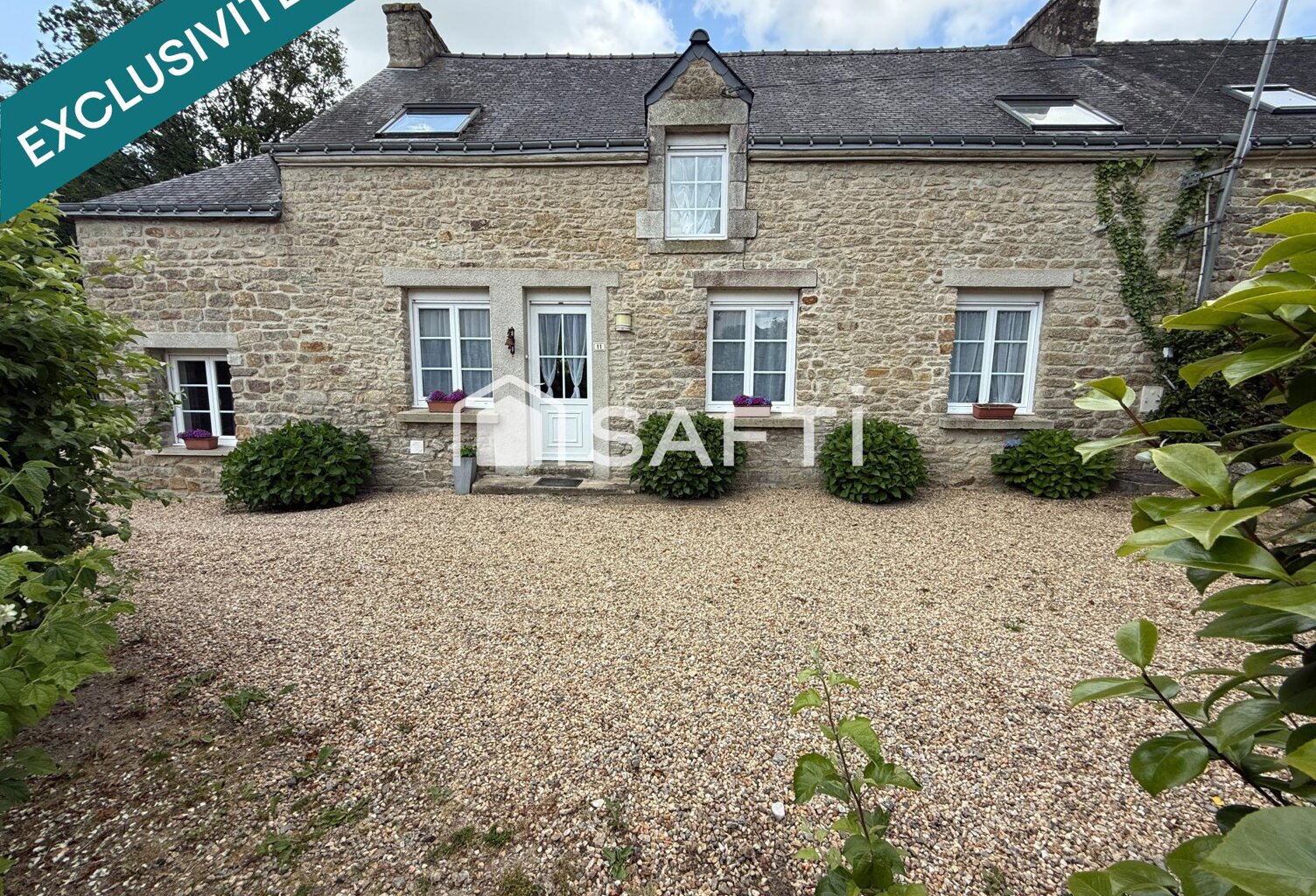 MAISON FAMILIALE TYPE LONGERE DE 138 M2 LOUEE PROCHE COMMODITÉS DE LOCMINE — photo 1