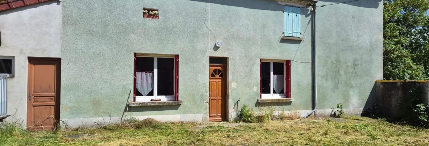 Maison 5 Pièces 109 m² à vendre à Saint-Bonnet-de-Rochefort (03800)