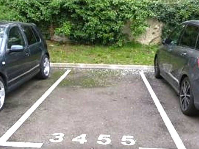 Parking À Vendre — photo 1