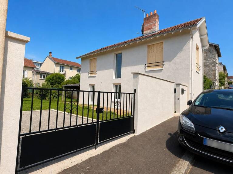 LIMOGES – Maison entièrement rénovée de 87 m² avec jardin et potentiel d'évolution — photo 1