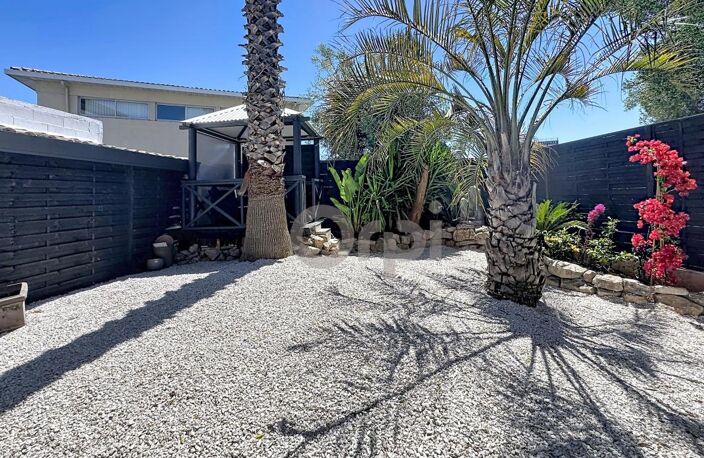 Rare à Puget sur Argens maison sur 4 niveaux avec piscine intérieur — photo 3