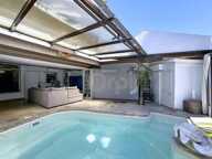 Rare à Puget sur Argens maison sur 4 niveaux avec piscine intérieur — photo 4