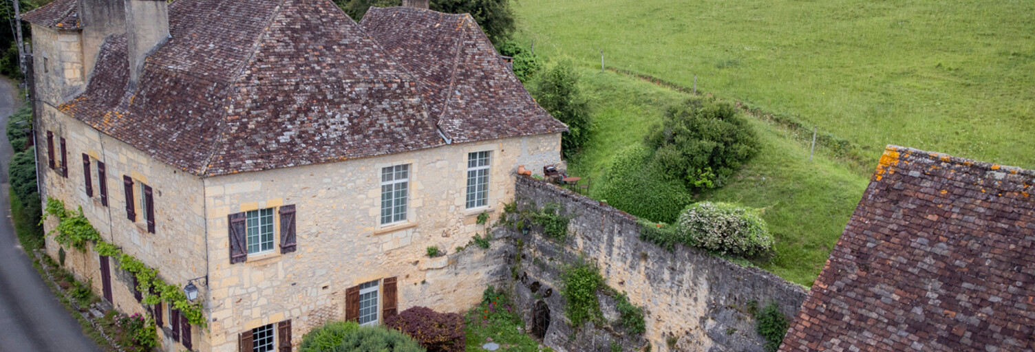 Maison 9 Pièces 200 m² à vendre à Cause-de-Clérans (24150)