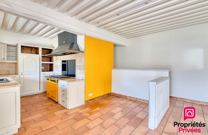 Maison familiale de 258 m2 avec T2 indépendant - Oytier-Saint-Oblas — photo 3