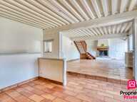 Maison familiale de 258 m2 avec T2 indépendant - Oytier-Saint-Oblas — photo 4