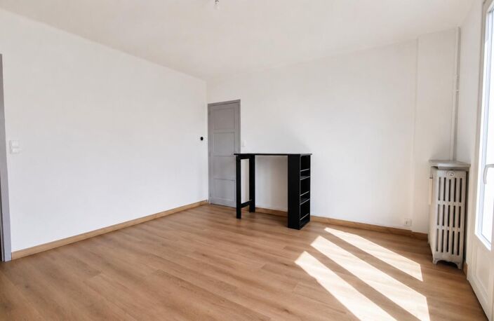 Maison Sézanne 7 pièces — photo 4