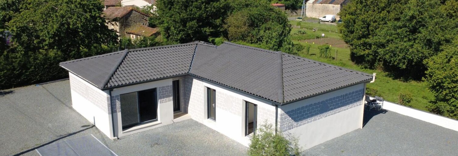 Maison 4 Pièces 105 m² à vendre à Savigné (86400)