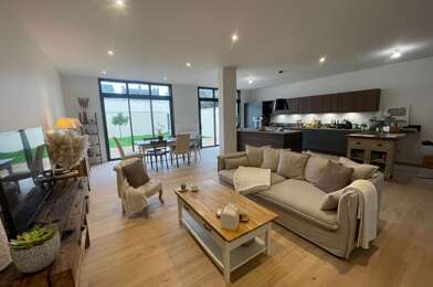 Maison 8 pièces 583000 €