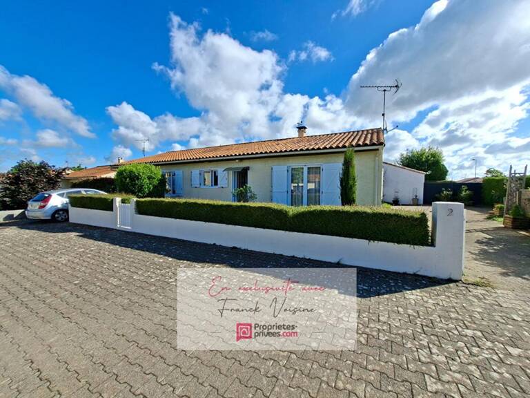 A VENDRE en Exclusivité aux Herbiers, maison plain-pied de 91 m2 avec 3 chambres et 1 bureau ou chambre sur une parcelle de 436 m2 — photo 1