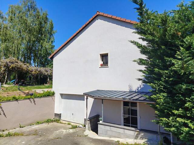 Maison Mont Saint Martin 7 pièce(s) 131 m2 — photo du bien