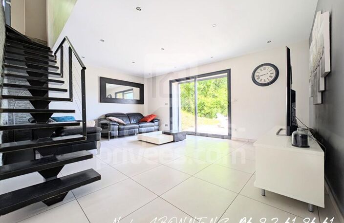Maison Le Gua 8 pièce(s) 270 m2 — photo 4