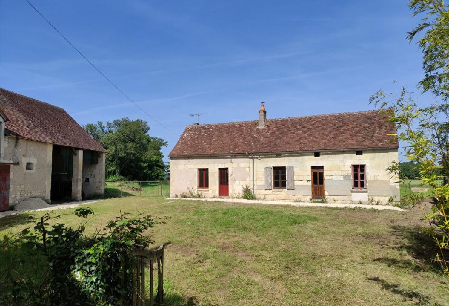 Longère Chaumussay 5 pièce(s) 109 m2 sur 2 Ha — photo 1