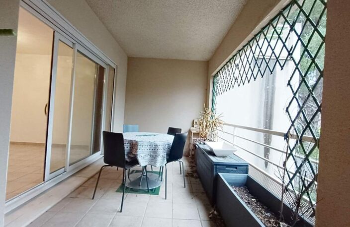 Appartement Saint Chamas 2 pièce(s) + TERRASSE ET PARKING — photo 4