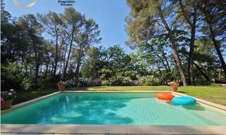 Maison 9 Pièces 220 m² à vendre à La Motte (83920)