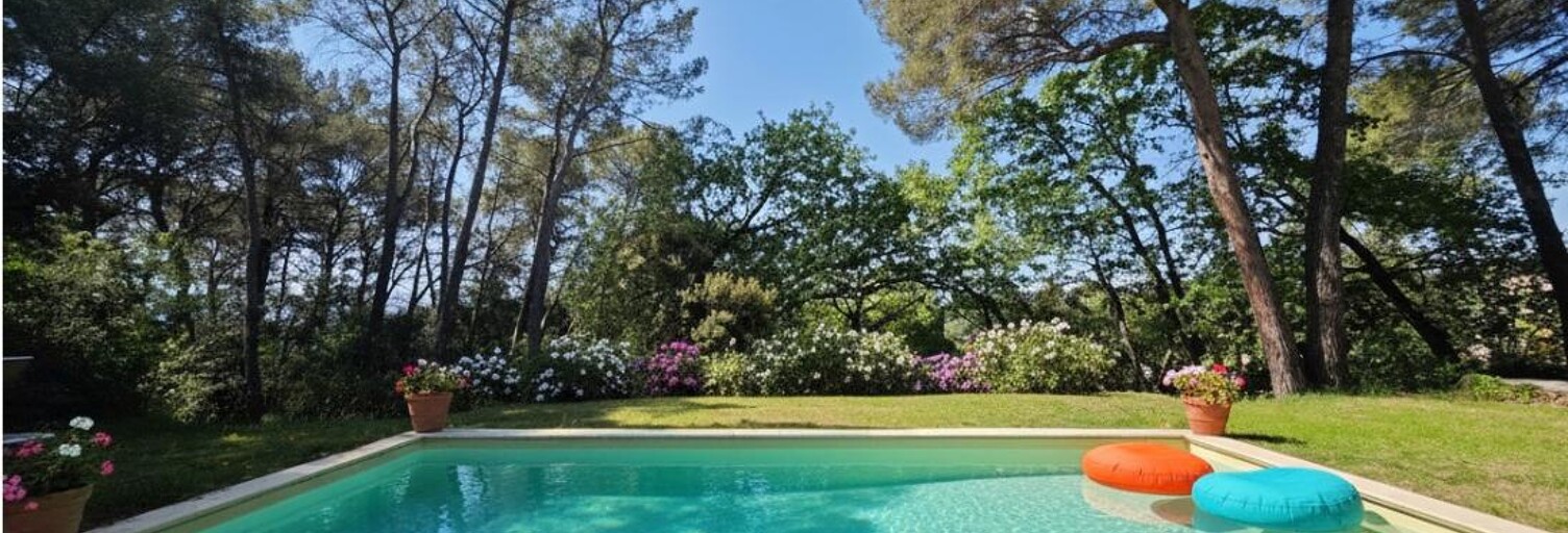 Maison 9 Pièces 220 m² à vendre à La Motte (83920)