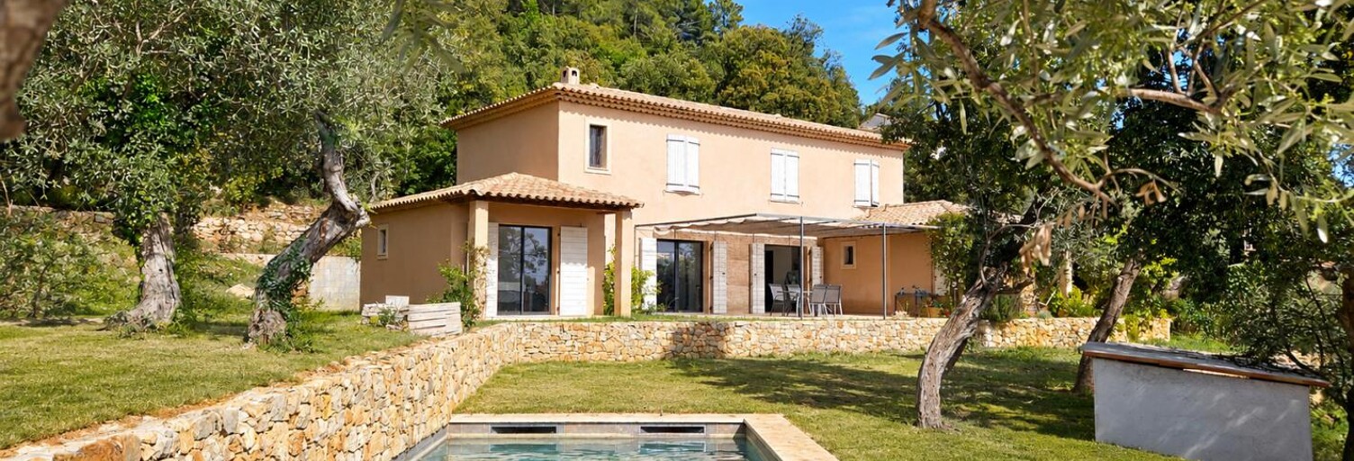 Maison 6 Pièces 165 m² à vendre à Claviers (83830)