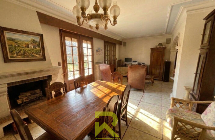 RARE à PEZENAS : Maison de plain-pied au fort potentiel sur — photo 3