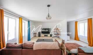 Maison 9 Pièces 222 m² à vendre à Les Magnils-Reigniers (85400)