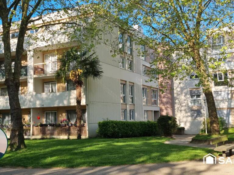 COEUR DE VILLE -Tout se fait à pied ! - APPARTEMENT T4 LUMINEUX - 84m² — photo 1