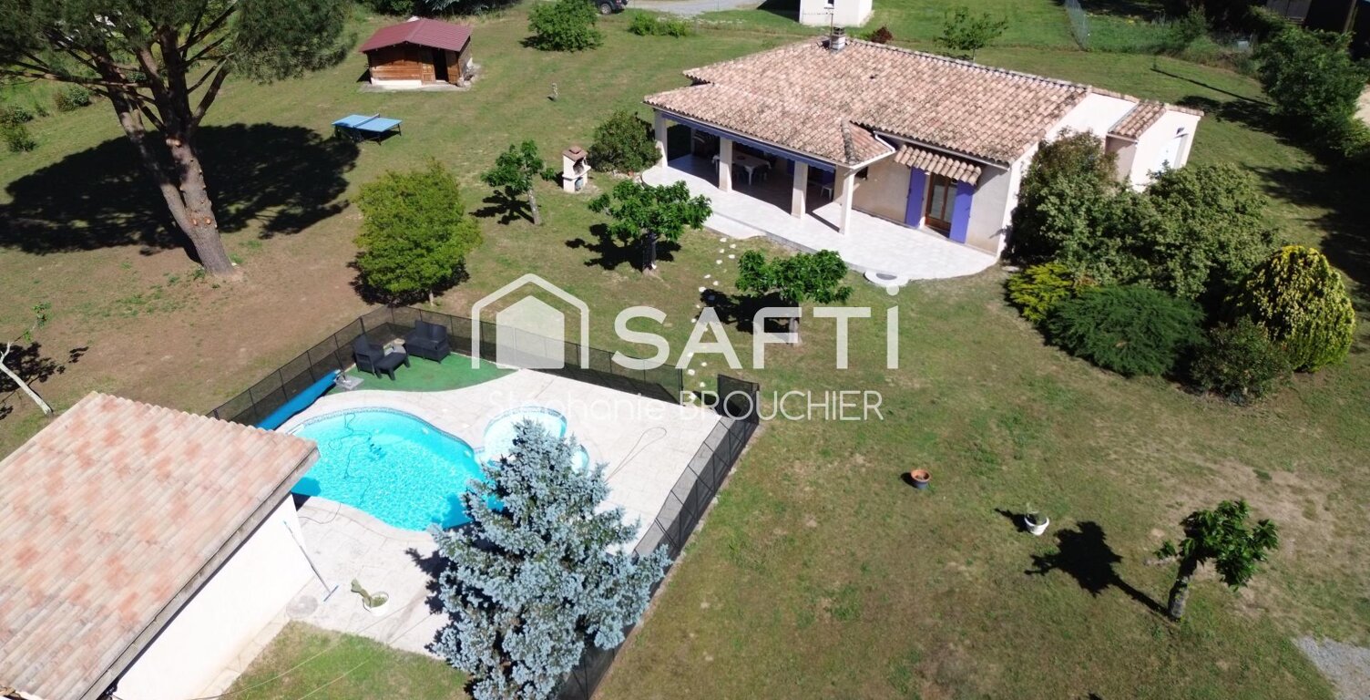 Maison avec piscine 3500m² de jardin — photo 1