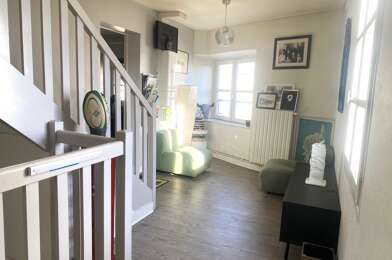 Appartement 4 pièces 299900 €