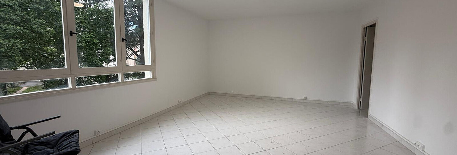 Appartement 1 Pièce 38 m² à vendre à Pau (64000)