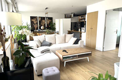 Appartement 3 pièces 324450 €