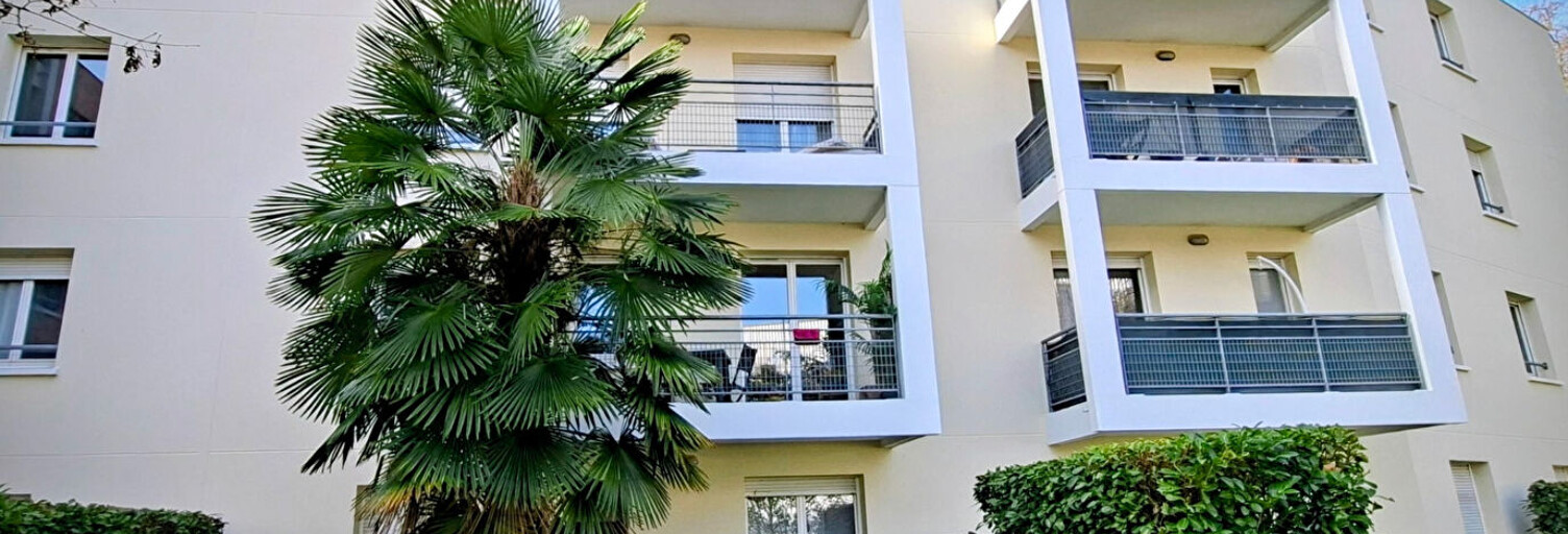 Appartement 2 Pièces 47 m² à vendre à Bordeaux (33300)