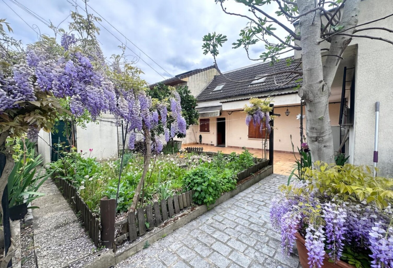Maison — photo 1